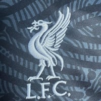 طقم ليفربول موسم 2021-2020 حارس المرمى