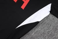 طقم تدريب صيفي ليفربول 2025-2026 اسود