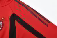 سويتر ميلان احمر