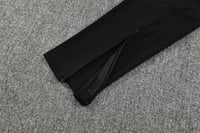 طقم تدريب شتوي ليفربول 2025-2026 حلبي