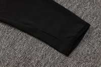 طقم تدريب شتوي ريال مدريد 2025-2026 اسود