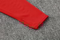 طقم تدريب شتوي مانشستر يونايتد 2025-2026 احمر