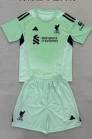 طقم ليفربول حارس مرمى 2025-2026 اخضر