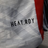 طقم مانشستر يونايتد الاحتياطي 2025-2026