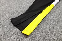 طقم تدريب شتوي بروسيا دورتموند 2023-2024 اصفر