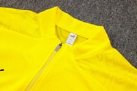 طقم تدريب شتوي بروسيا دورتموند 2024-2025 اصفر