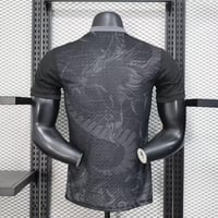 طقم ريال مدريد نسخة خاصة 2025-2026 اسود