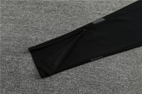 طقم تدريب شتوي فالنسيا 2022-2023 ابيض