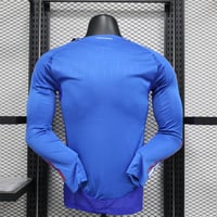 طقم ايطاليا الاساسي 2024-2025 كم طويل