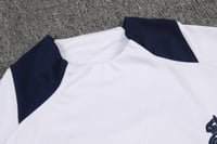 طقم تدريب شتوي ريال مدريد 2024-2025 ابيض (3)