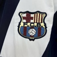 جاكيت برشلونة كلاسيكي كحلي