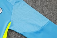 طقم تدريب شتوي مان سيتي 2024-2025 سماوي