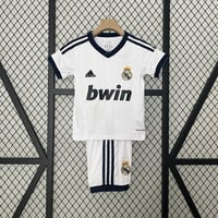 طقم ريال مدريد موسم 2012-2013 اطفال