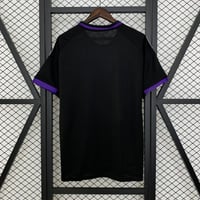 طقم ريال مدريد نسخة خاصة 2025-2026 التنين