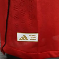 طقم مانشستر يونايتد الاساسي 2025-2026 كم طويل