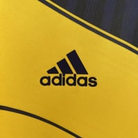 طقم منتخب كولمبيا 2014 اصفر