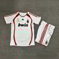 طقم ميلان موسم 2007-2008 اطفال (ابيض)