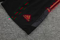 طقم تدريب صيفي بايرن ميونخ 2023-2024 احمر