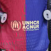 طقم برشلونة الاساسي 2024-2025