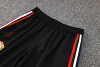 طقم تدريب شتوي مانشستر يونايتد 2024-2025 اسود سحاب...