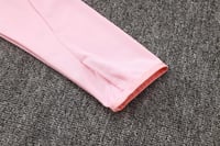 طقم تدريب شتوي ريال مدريد 2024-2025 وردي (2)