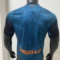 طقم نابولي نسخة الهالوين 2025-2026