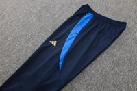 طقم تدريب شتوي منتخب ايطاليا 2024-2025 ابيض سحاب ك...