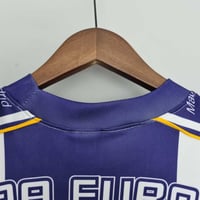 طقم ريال مدريد موسم 1997-1998 ابيض