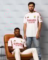 طقم بنفيكا الثالث 2025-2026