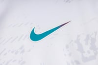 طقم تدريب شتوي النصر ٢٠٢٤-٢٠٢٥ ابيض