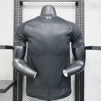 طقم ليفربول الثالث 2025-2026