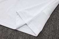 طقم تدريب صيفي بولو بايرن ميونخ 2025-2026 ابيض