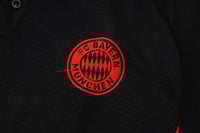 طقم تدريب صيفي بولو بايرن ميونخ 2025-2026 اسود