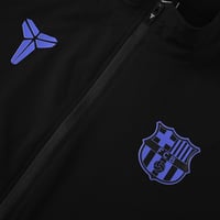 طقم تدريب شتوي برشلونة 2025-2026 ضد الماء اسود