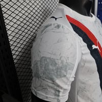 طقم مانشستر سيتي نسخة خاصة 2025-2026