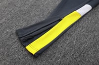 طقم تدريب شتوي بروسيا دورتموند 2023-2024 اسود (2)