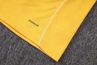 طقم تدريب شتوي بوكا جونيور 2025-2026 اصفر