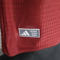 طقم منتخب قطر الاساسي كاس العالم 2026