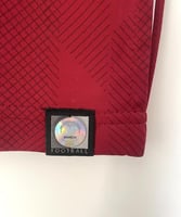 طقم ليفربول موسم 2018-2019 احمر