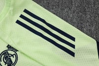 طقم تدريب صيفي ريال مدريد 2025-2026 اصفر