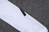 طقم تدريب شتوي يوفنتوس 2025-2026 جاكيت قبعة