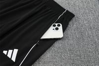 طقم تدريب شتوي منتخب اليابان 2025-2026 ابيض