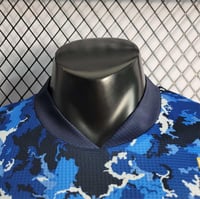 طقم منتخب اليابان الاساسي 2020-2021