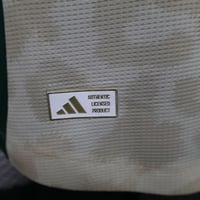 طقم المنتخب السعودي الاحتياطي 2025-2026