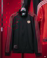 طقم جاكيت مانشستر يونايتد 2025-2026 اسود