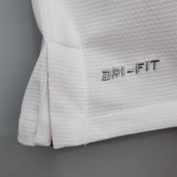 طقم منتخب انجلترا موسم 2013 ابيض