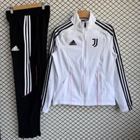 طقم تدريب شتوي يوفنتوس 2025-2026 ضد الماء ابيض