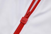 طقم تدريب شتوي بايرن ميونخ 2025-2026 ابيض سحاب كام...