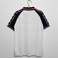 طقم مانشستر سيتي موسم 1997-1998 ابيض