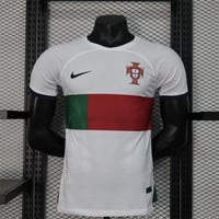 طقم منتخب البرتغال موسم 2022 ابيض